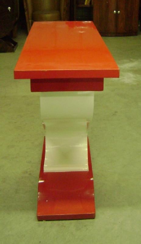 CLASSIC French Art Deco style S console.