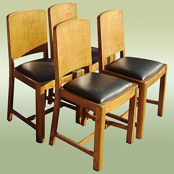 Elegant Set of 4 English antique quality country chairs