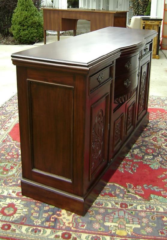 TOP quality Victorian style bow fronted sideboard