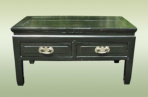 1930s black lacquered coffee table with 4 Drawers