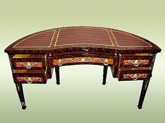 luxurious Italian 17th C. Style Florentine Desk