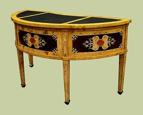 Fine Marquetry Italian 17th C. Style Florentine Desk