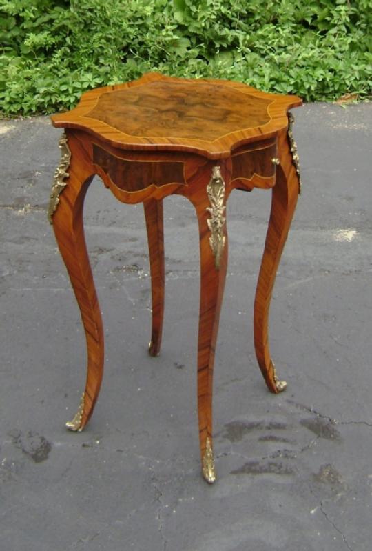 Elegant ornate French Louis XV style side table