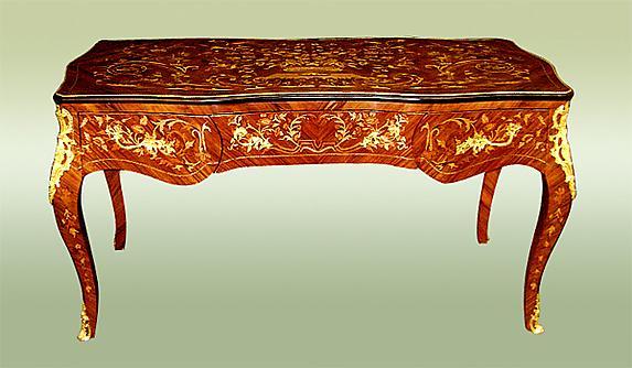 Fantastic Louis XV style desk tulip wood and Bronze.