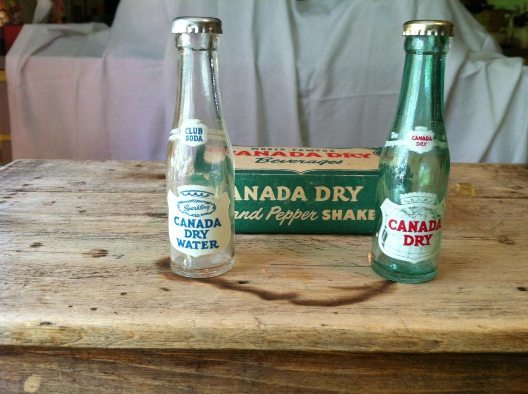 Canada Dry Salt and Pepper Shaker