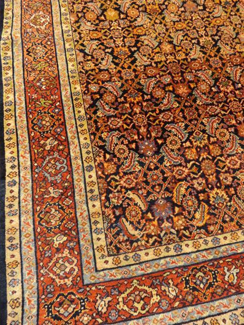 PERSIAN TABRIZ HERATI CARPET/RUG