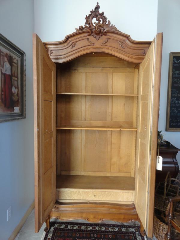 LOUIS XV ARMOIRE DOUBLE DOOR ARMOIRE