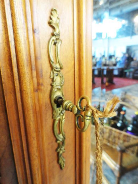 LOUIS XV ARMOIRE DOUBLE DOOR ARMOIRE