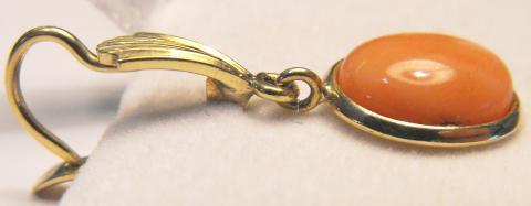 Vintage 14K Gold & Italian Pink Coral Earrings