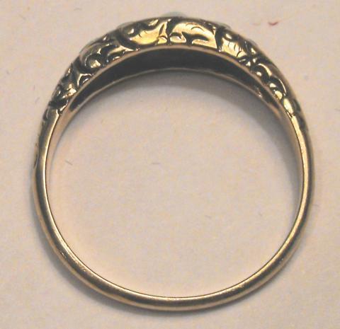 Ladies Victorian Style 10K Gold Opal Ring