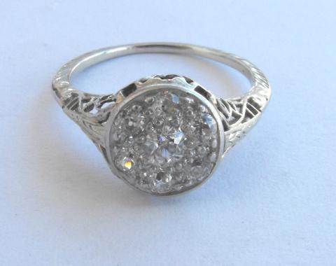 Vintage Art Deco 14K White Gold Diamond Ring