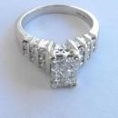 Beautiful 1.6 cttw Diamond Engagement Ring