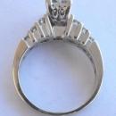 Beautiful 1.6 cttw Diamond Engagement Ring