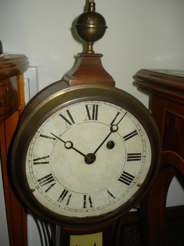 Early Nineteenth Century Weight Driven Banjo Clock, Original Glasses, Old But Replaced Movement