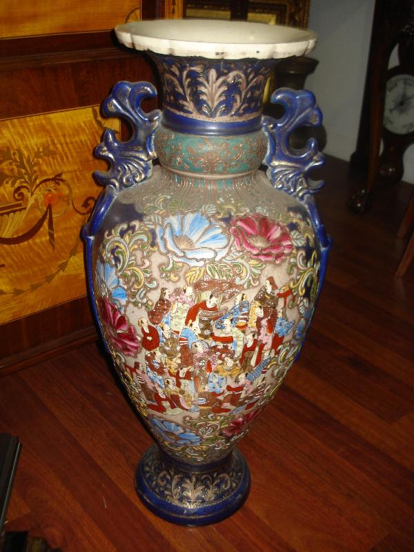 Large Nineteenth Century Highly Figured Japanese Satsuma Vase In Cobalt