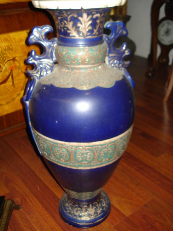Large Nineteenth Century Highly Figured Japanese Satsuma Vase In Cobalt
