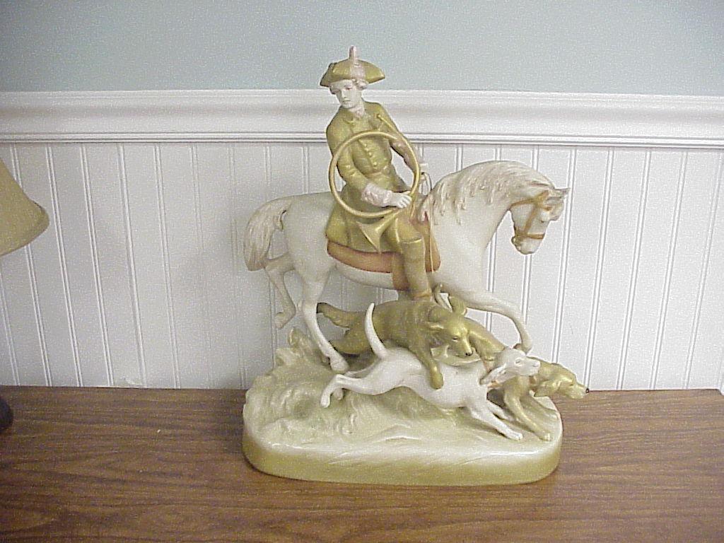 Antique Czechoslovakian Porcelain Fox Hunt Figure 29