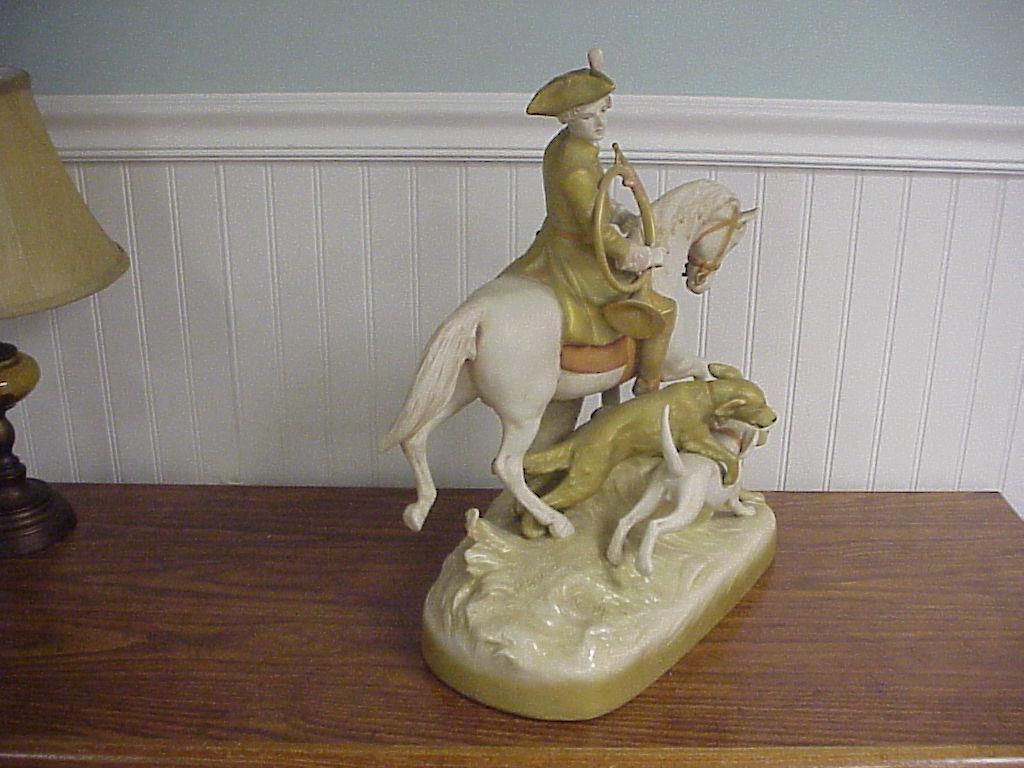 Antique Czechoslovakian Porcelain Fox Hunt Figure 29