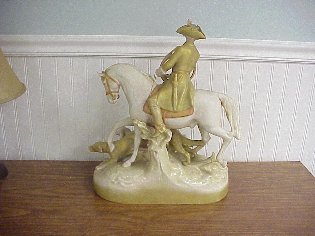 Antique Czechoslovakian Porcelain Fox Hunt Figure 29