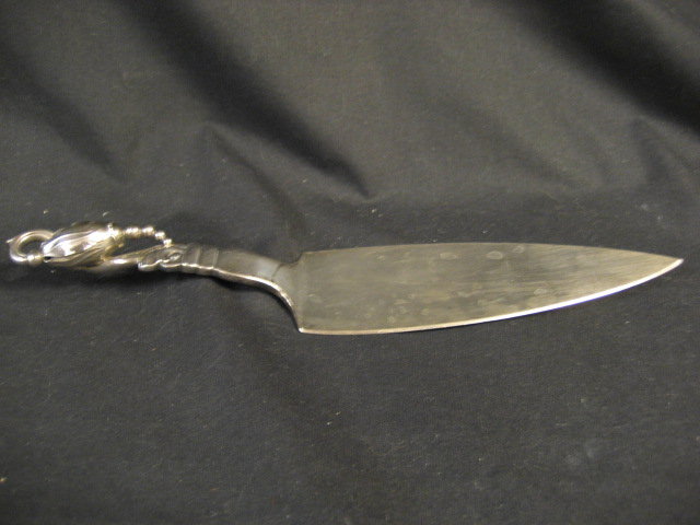 George Jensen Sterling Silver Blossom Pattern # 84 Pie / Cake Knife / Server Circa Late Nineteenth to Early Twentieth Century