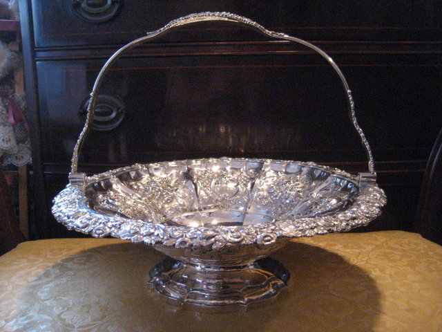 Sterling Silver English Basket with Handle