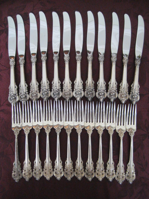 Wallace Grande Baroque Sterling Silver Flatware Dinner Set 90 Pieces
