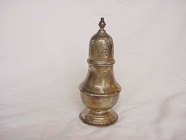 Antique British Sterling Silver Sugar Shaker / Muffineer