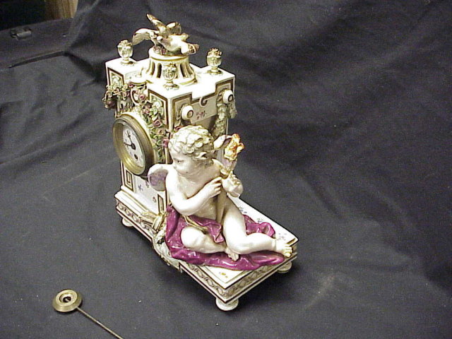 Antique Meissen Porc Cherub / Putti Figure Clock 12