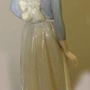 Lladro - Girl with Wheat