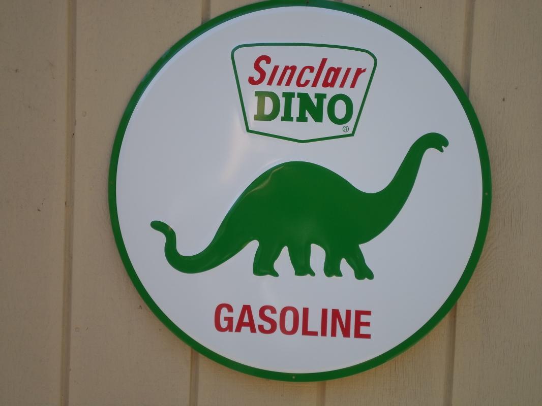 OUR LARGEST SINCLAIR DINOSAUER GAS & OIL SIGN - LOW SHIPPING COST