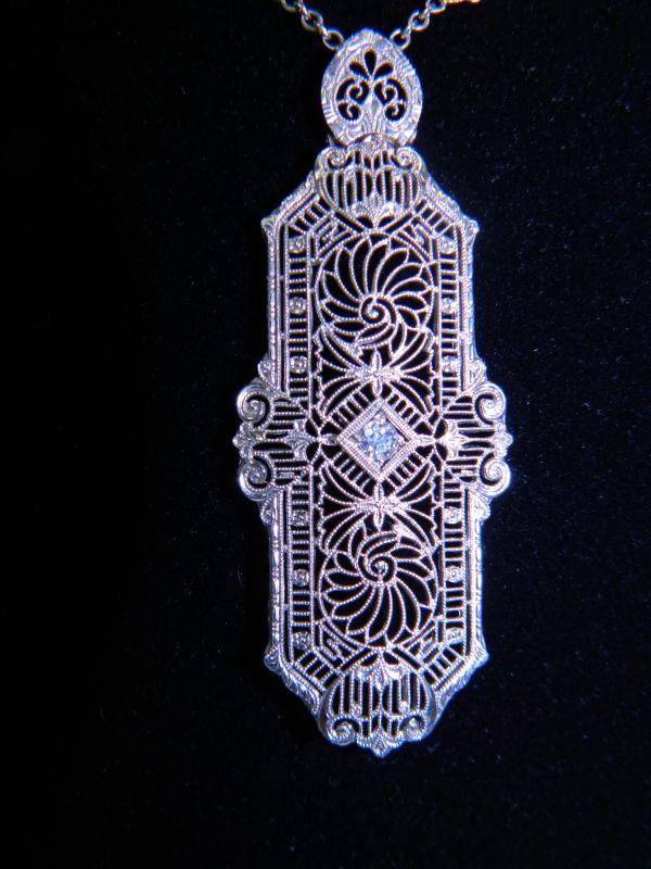 Stunning Art-Deco Diamond, 14K White Gold Filigree Lavaliere Necklace, 19