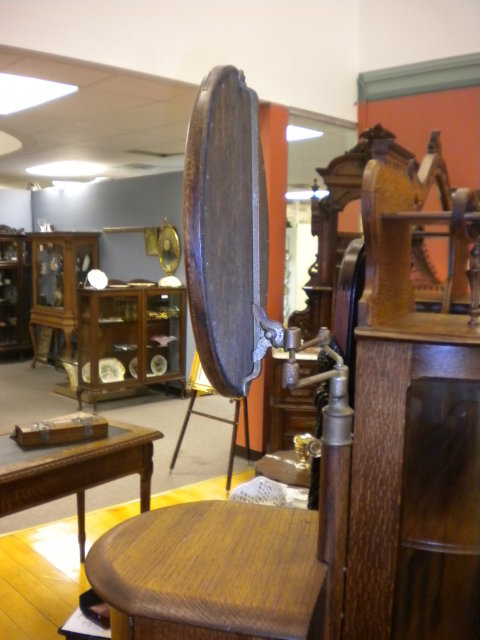 Shaving Stand