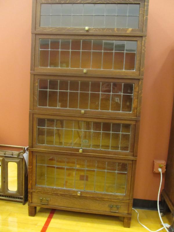 American Oak Bookcase, Globe Wernicke, 5 Stacks, Mission With Leaded Glass Doors