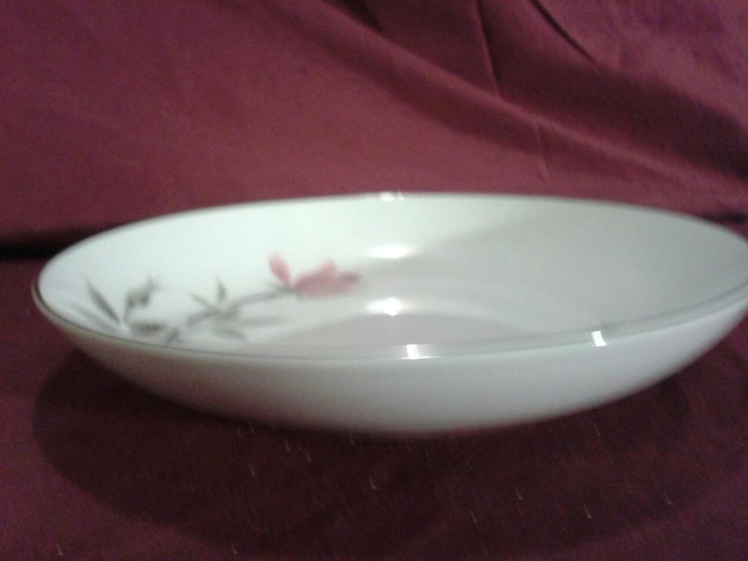 92 pieces, Classic dinnerware, Fukagawa Rosetta