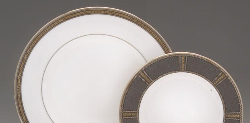 Set of 12 Lenox Dinner Plates