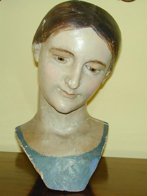 Colonial Polychromed Wood Bust Of MANNEQUIN