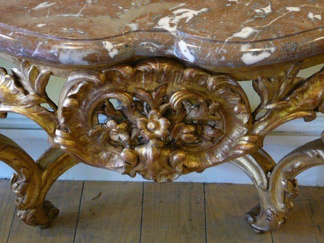 Fine 18th. Cent. Period Gilt And Marble CONSOLE