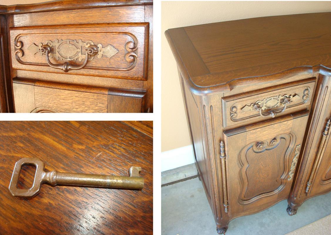 Antique 18th Century Louis XV Style French Oak Wood Buffet Handcarved