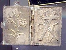 SALE Vintage Metal Bible with Pictures