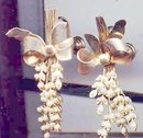 SALE Wild simulated seed pearl earrings