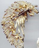 SALE Signed Lisner Feather Pin