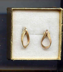 SALE 14Kt gold earrings