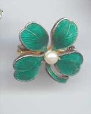 SALE Enameled clover Pin wow