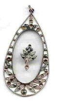 SALE Vintage Pendant Only Smashing