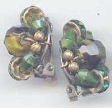 SALE Emerald Color Earring