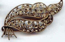 SALE Kramer of New York Early Pin and Clip on