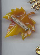 SALE Avon Signed Leaf Pin