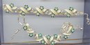 SALE Kelly Green Necklace and Bracelet by Coro