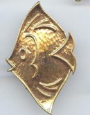 SALE Gold tone Fish Pin