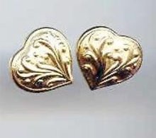SALE 14kt Gold Heart Earrings wow
